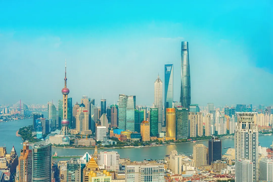 海外置业与移民身份规划相结合的全流程服务方案设计