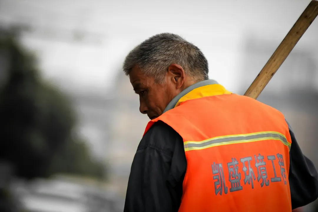 加拿大移民咨询服务全解析：从签证申请到海外置业的完整路径规划